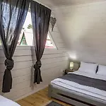 Lodge Biale *