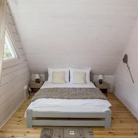 بيت خشبي Biale *