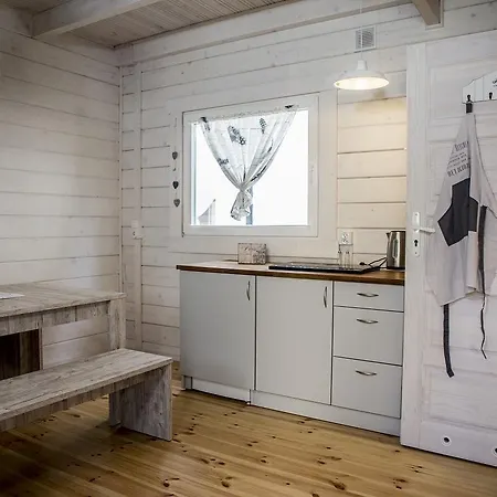 Biale بيت خشبي